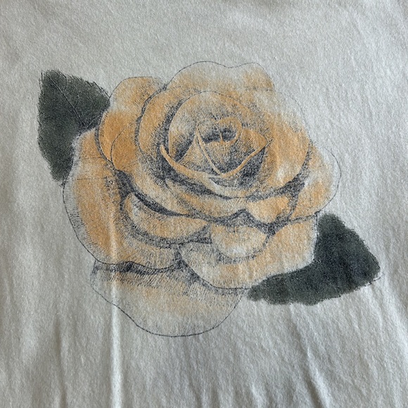 American Eagle oversized flower tee - Picture 3 of 4